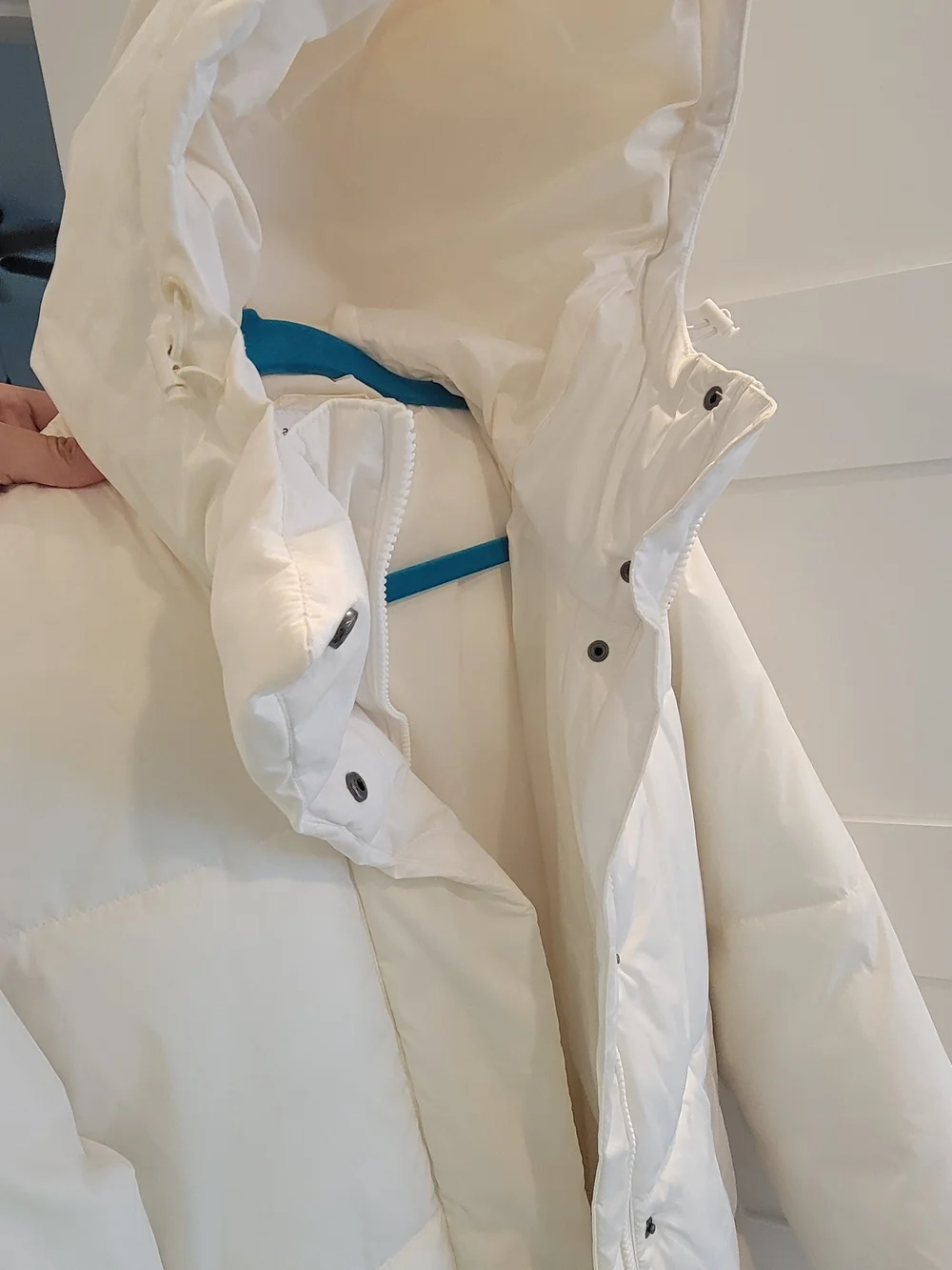 Amazon Essentials Cream Long Puffer Coat with Hood